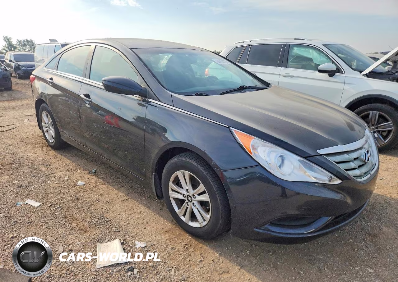 2011 Hyundai Sonata Gls VIN:5NPEB4AC3BH127136 - 4