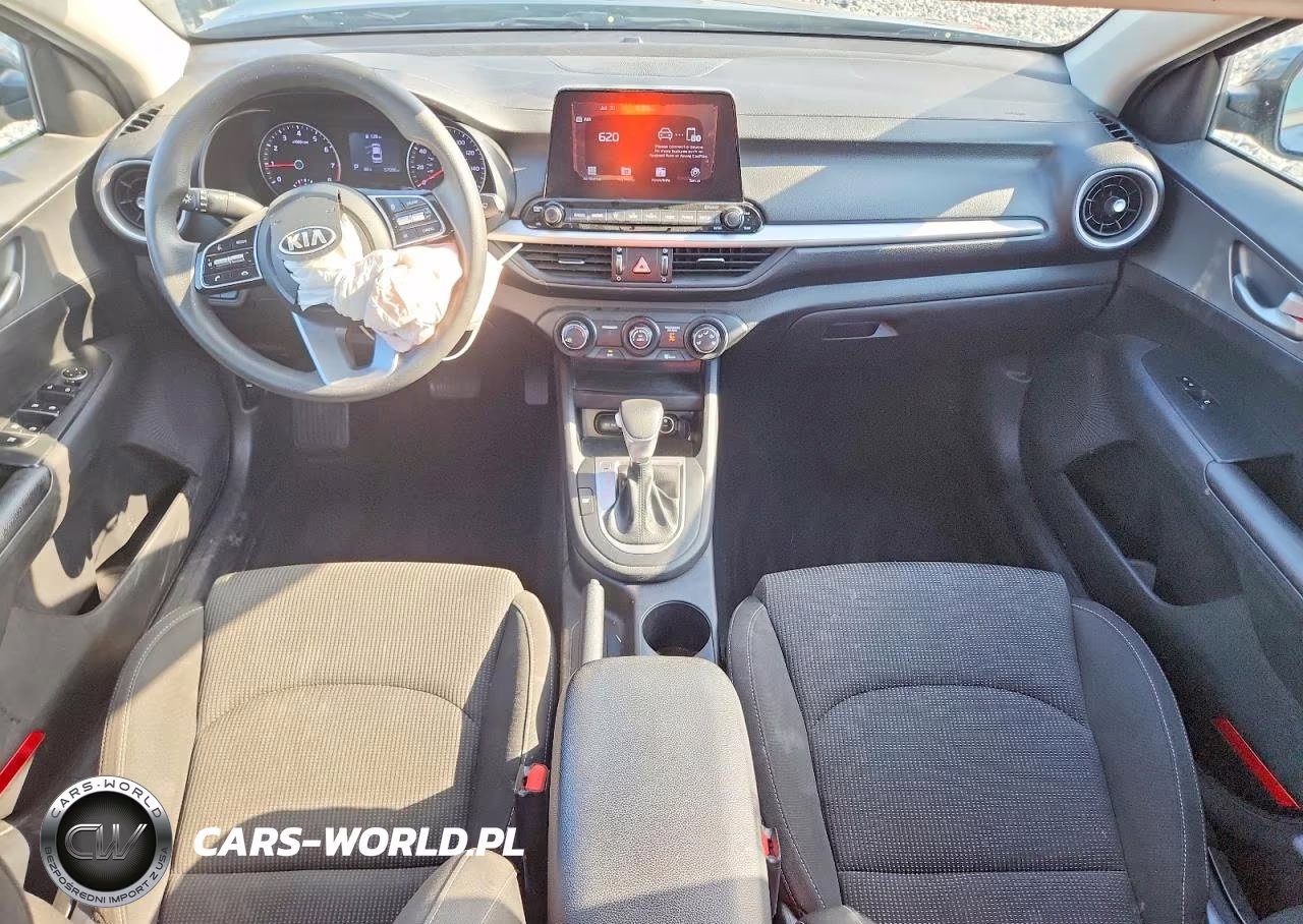 2021 Kia Forte Lxs VIN:3KPF24AD4ME359247 - 8