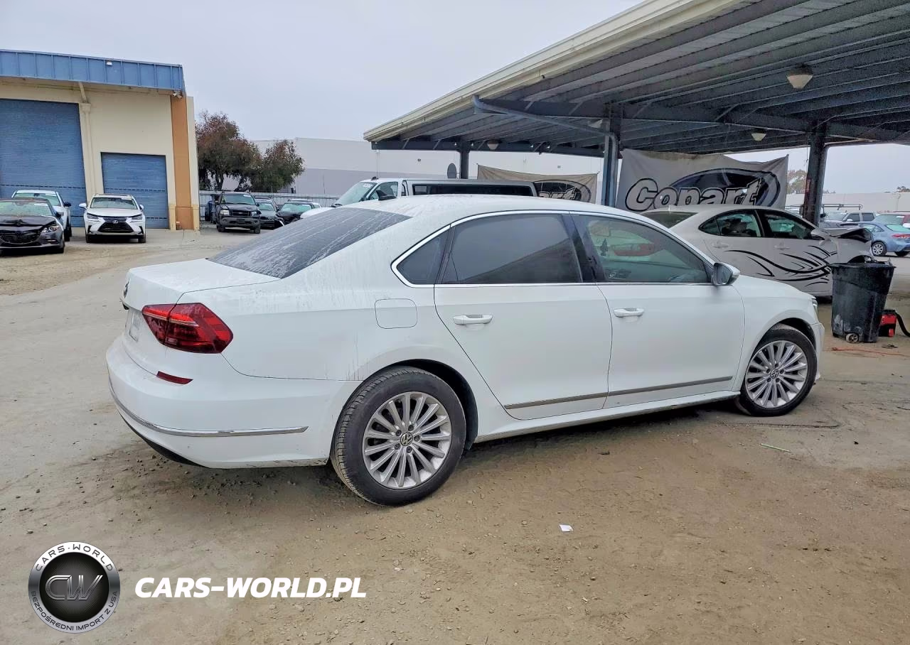 2017 Volkswagen Passat Se VIN:1VWBT7A31HC030956 - 3