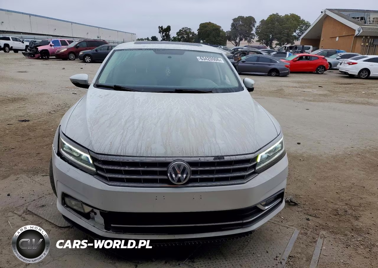 2017 Volkswagen Passat Se VIN:1VWBT7A31HC030956 - 5