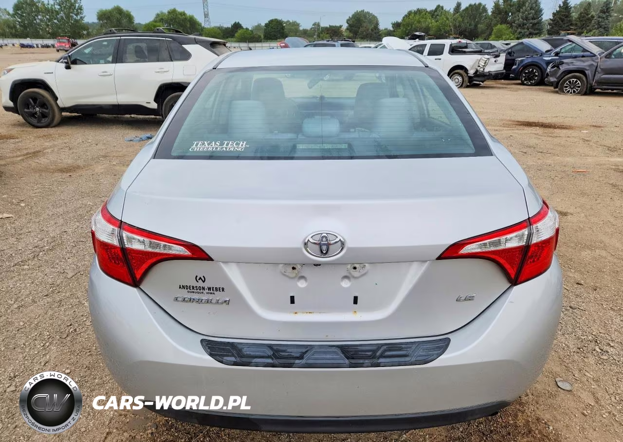 2015 Toyota Corolla Le VIN:5YFBURHE9FP359363 - 6