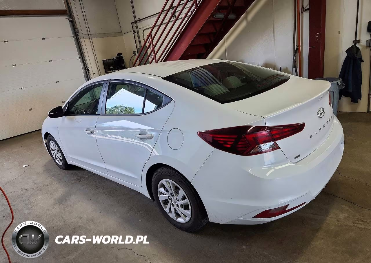 HYUNDAI ELANTRA SE VIN:5NPD74LFXLH606773 - 2