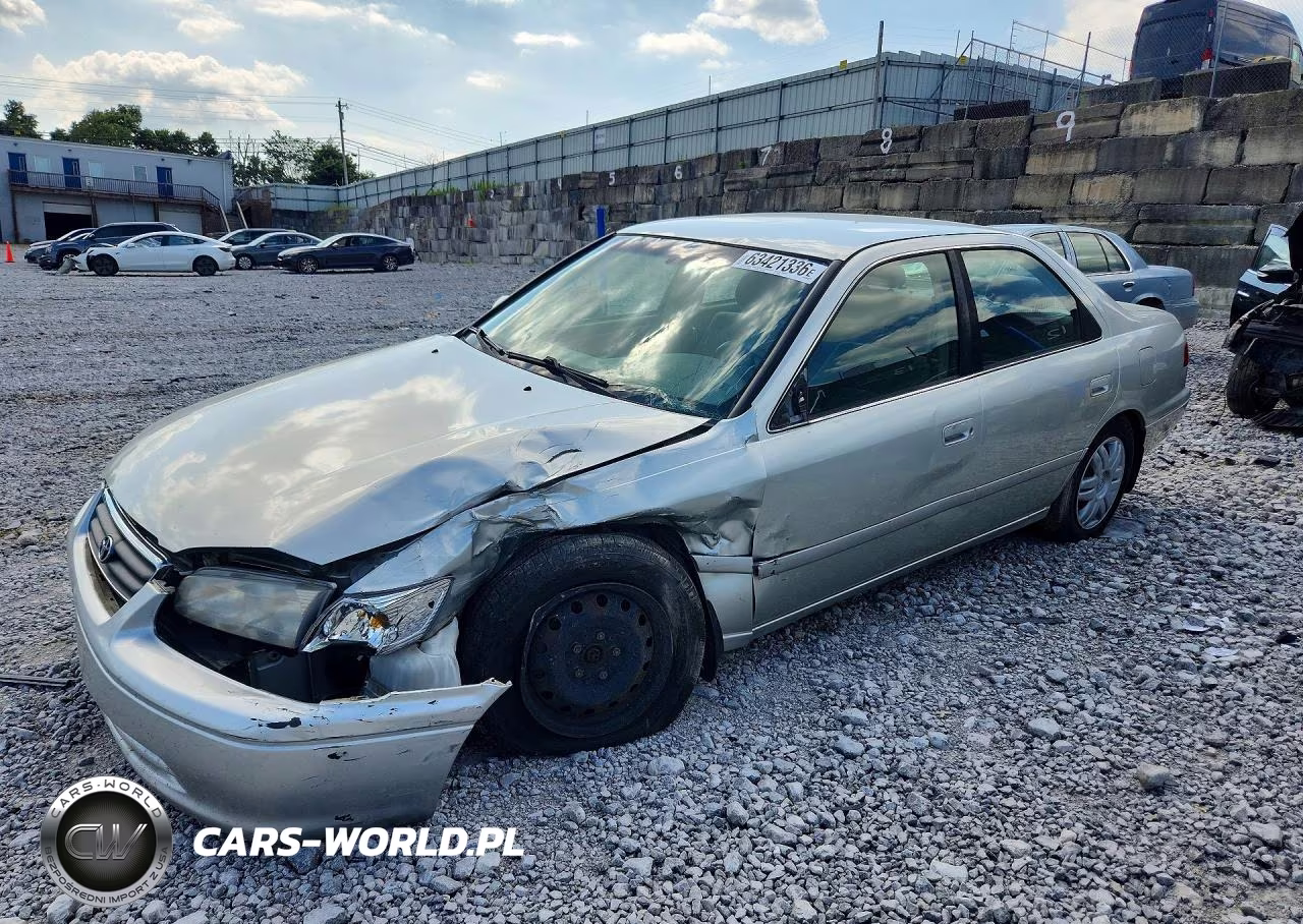 2000 Toyota Camry Le V6