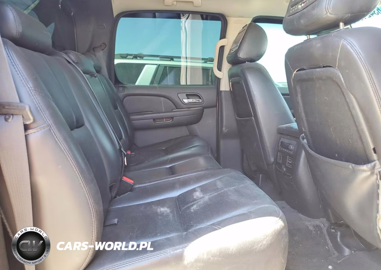2008 Chevrolet Avalanche C1500 VIN:3GNEC12J88G242171 - 10
