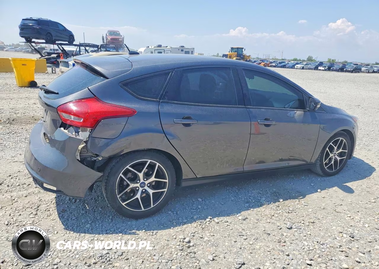 2018 Ford Focus Sel VIN:1FADP3M22JL222443 - 3
