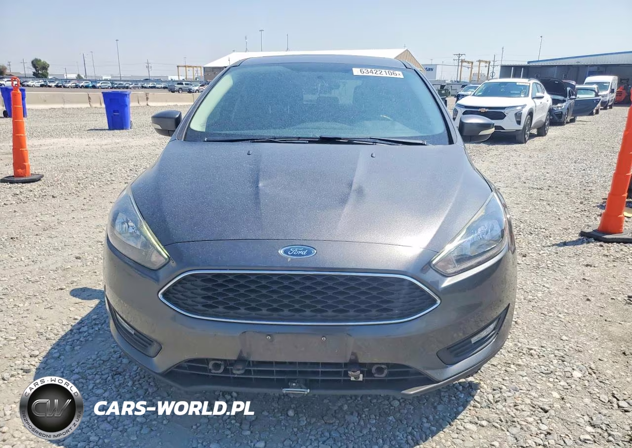 2018 Ford Focus Sel VIN:1FADP3M22JL222443 - 5
