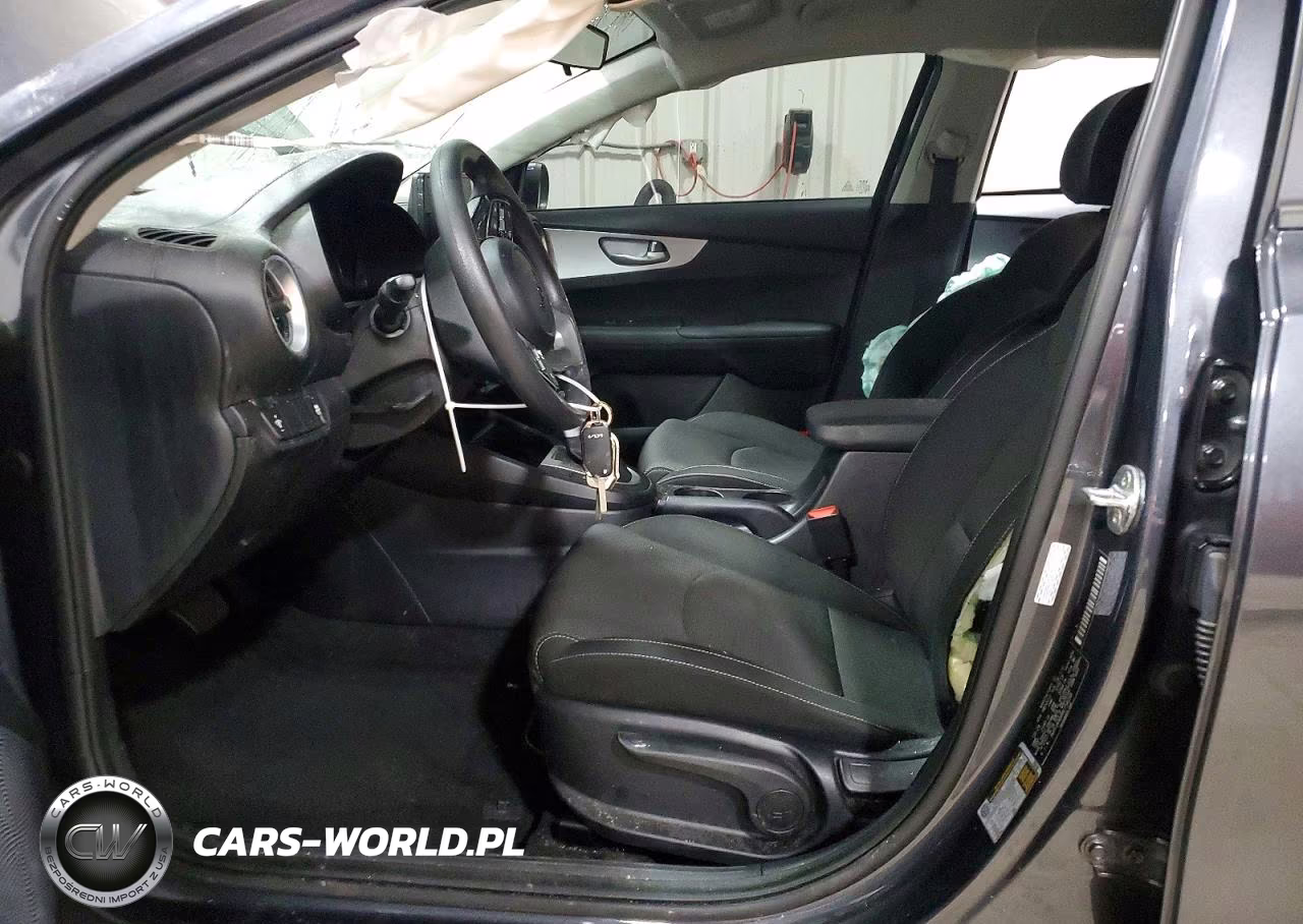2024 Kia Forte Lxs VIN:3KPF24AD0RE758258 - 7