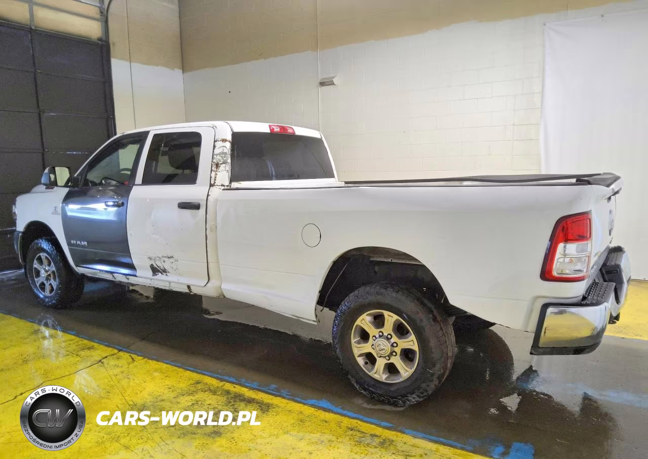 2023 Ram 3500 Big Horn VIN:3C63R3HL2PG660427 - 2
