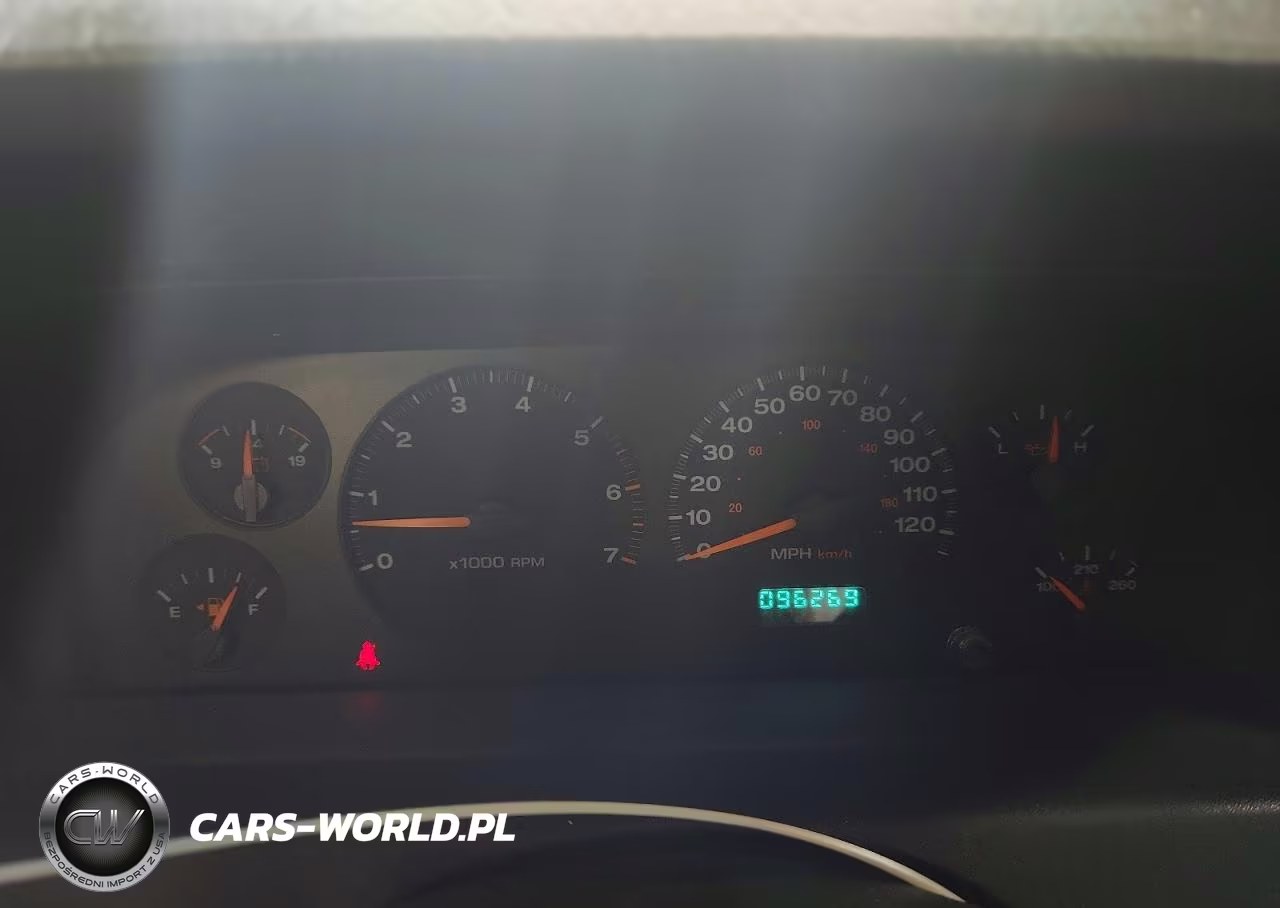 2003 Jeep Grand Cherokee Laredo VIN:1J4GW48N23C540077 - 9