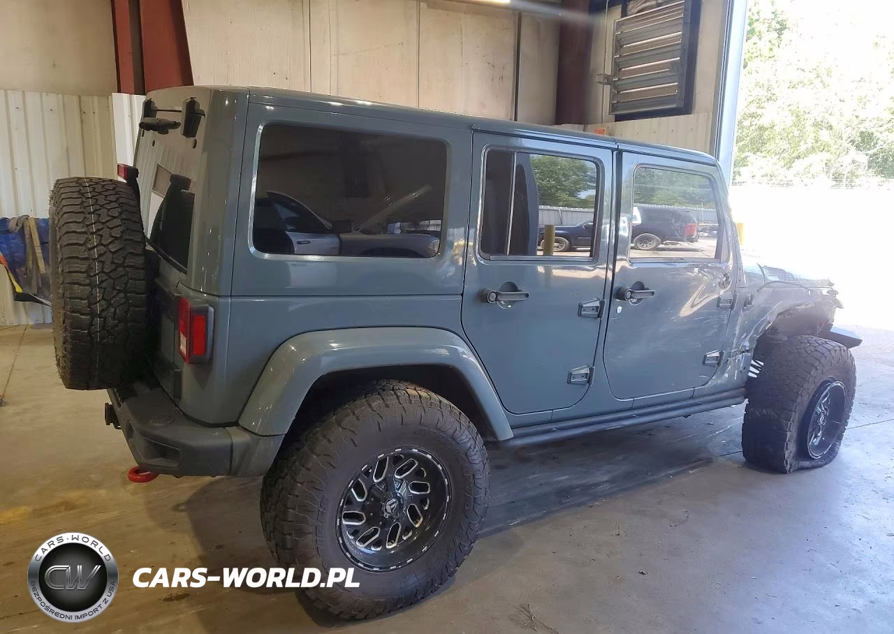 2013 Jeep Wrangler Unlimited Rubicon VIN:1C4BJWFGXDL689501 - 3