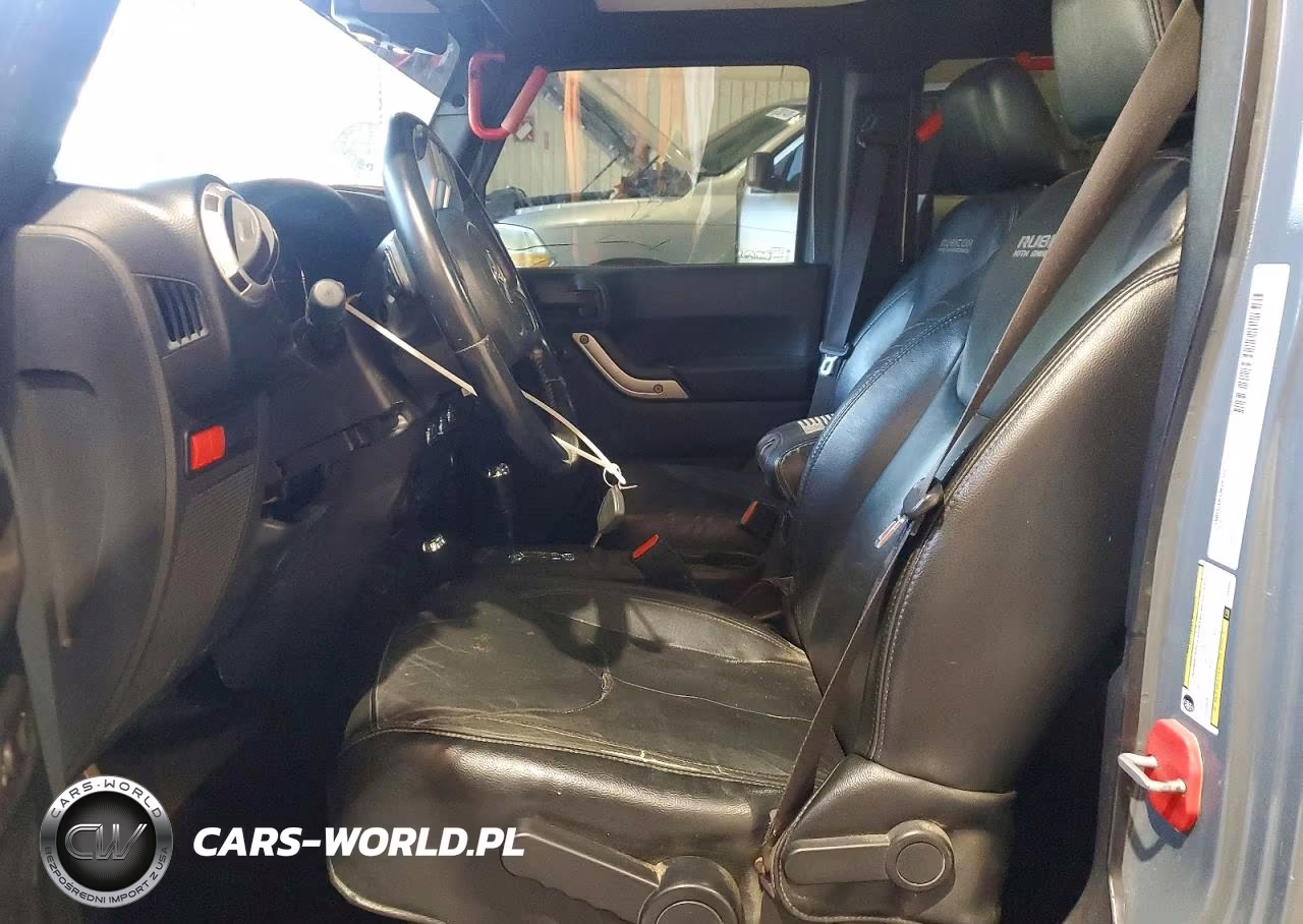 2013 Jeep Wrangler Unlimited Rubicon VIN:1C4BJWFGXDL689501 - 7