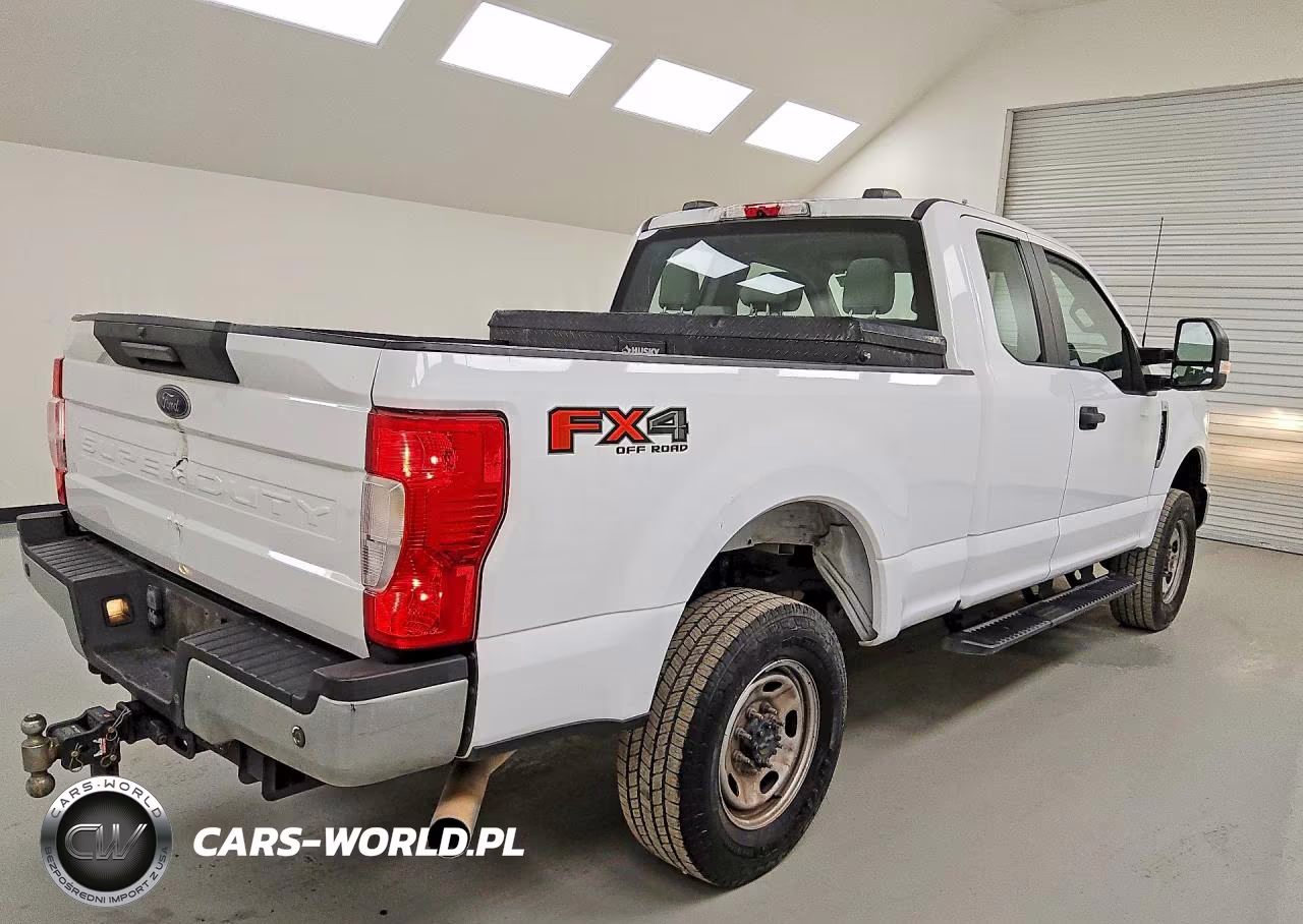 2022 Ford F250 Super Duty VIN:1FT7X2B66NED00823 - 3