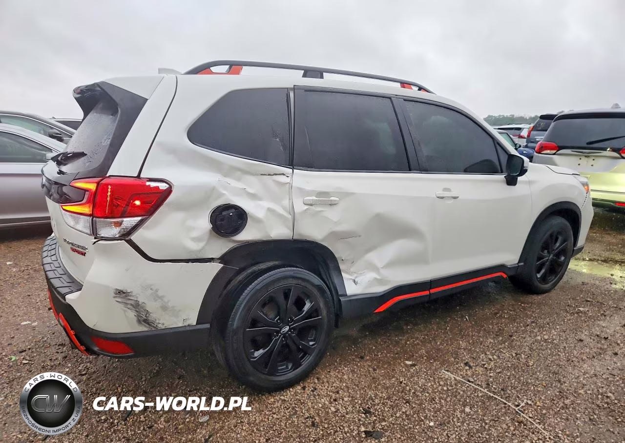 2020 Subaru Forester Sport VIN:JF2SKARC9LH474722 - 3