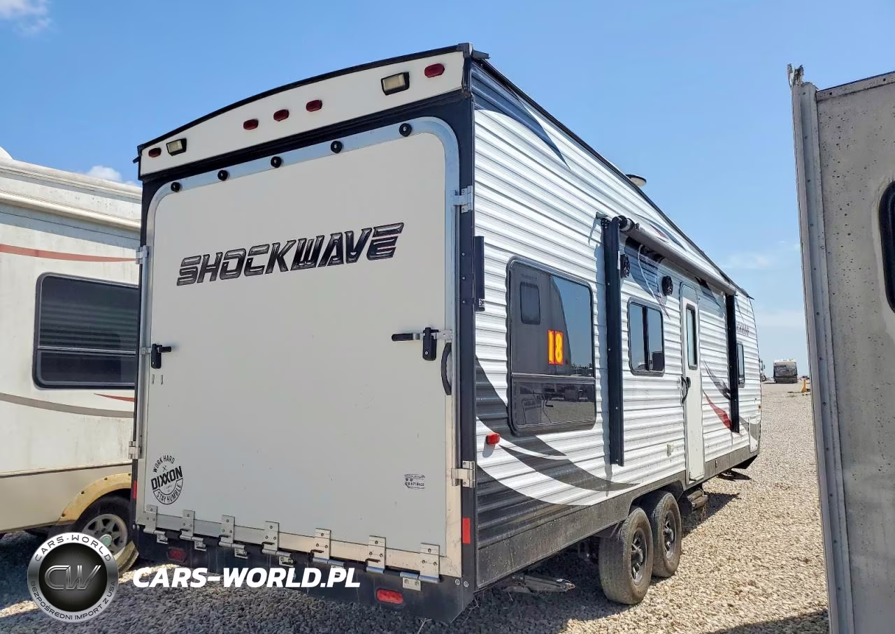 2018 Forest River Shockwave Toy Hauler Camper VIN:4X4TSHZ2XJC004559 - 4