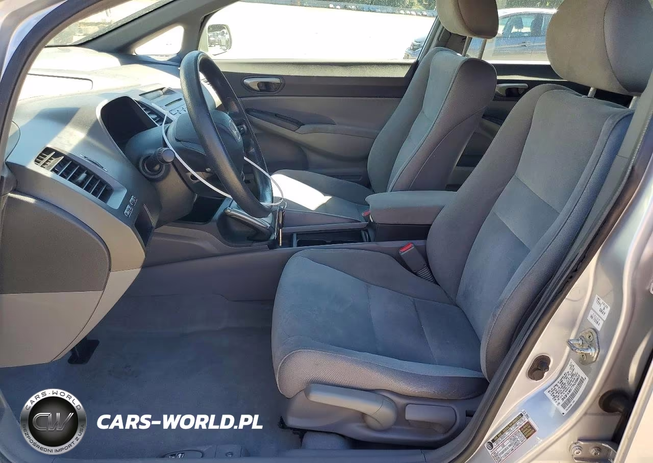 2007 Honda Civic Lx VIN:2HGFA16577H315823 - 7