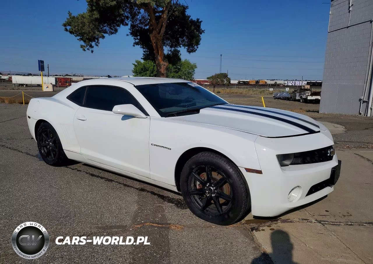 2011 Chevrolet Camaro Ls VIN:2G1FE1ED7B9194413 - 4