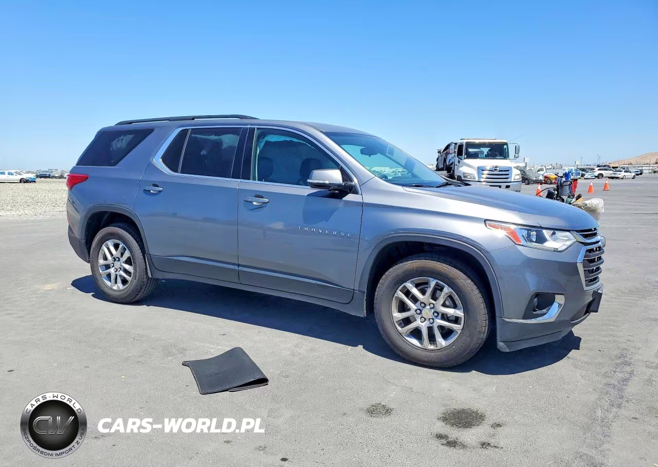 2019 Chevrolet Traverse Lt VIN:1GNERHKW2KJ167038 - 4