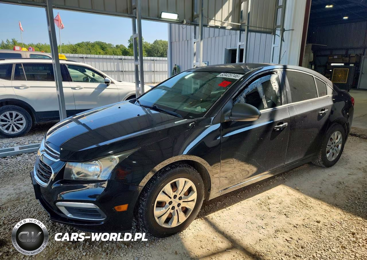 2016 Chevrolet Cruze Limited Ls – zdjęcie 1 z 12