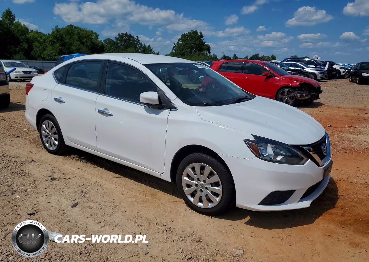 2018 Nissan Sentra S VIN:3N1AB7AP2JY328713 - 4