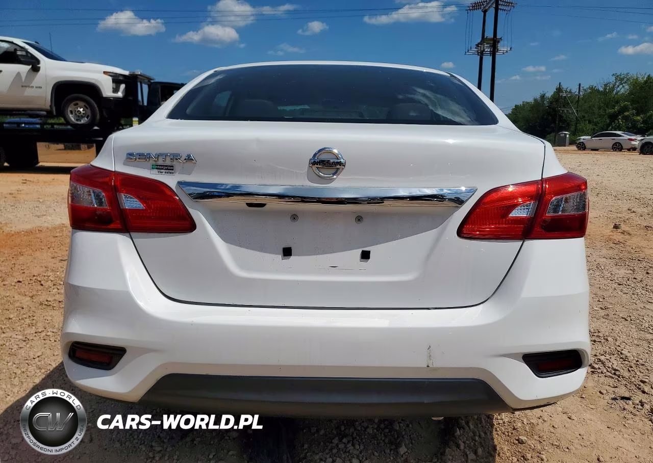 2018 Nissan Sentra S VIN:3N1AB7AP2JY328713 - 6