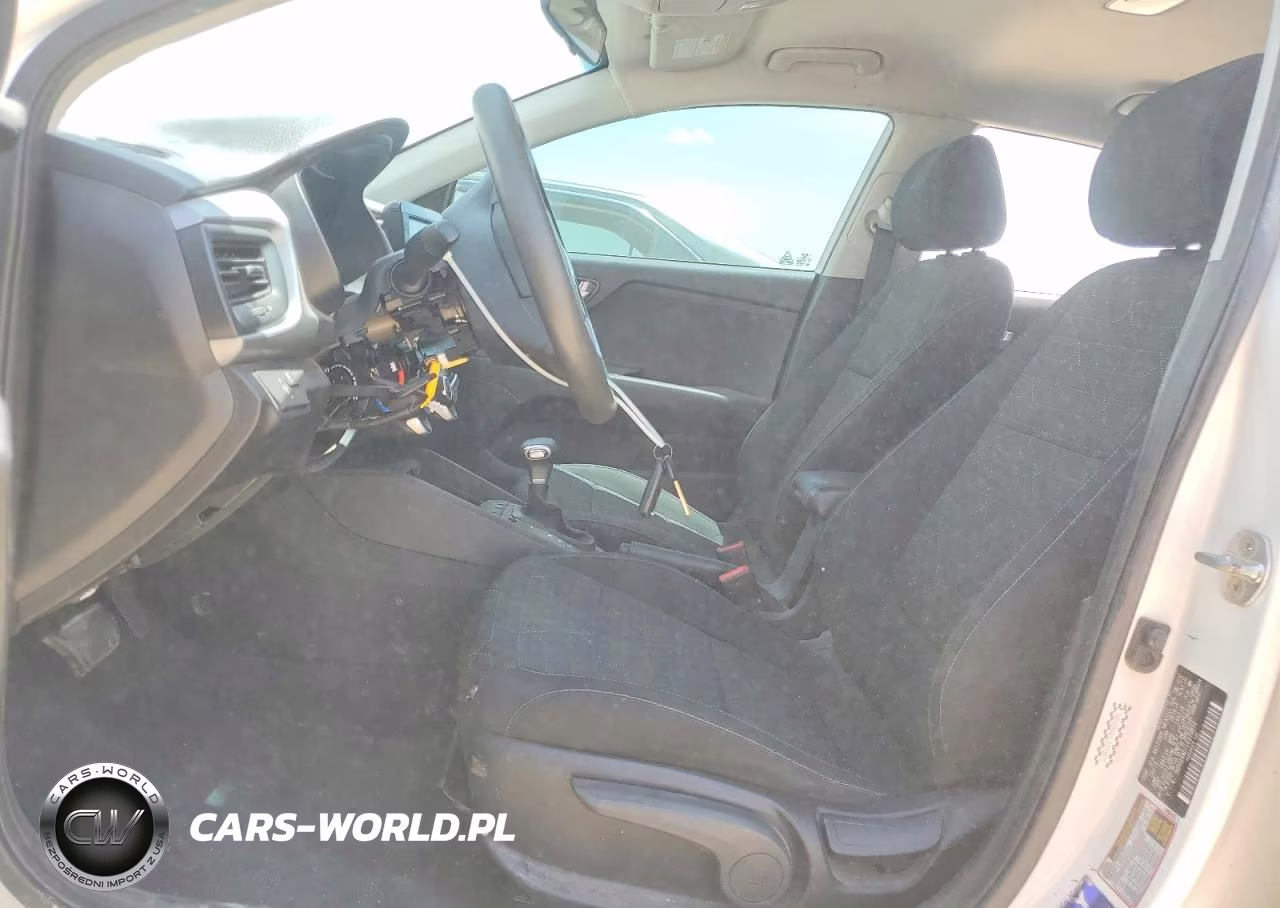 2020 Kia Rio S VIN:3KPA24AD1LE273872 - 7
