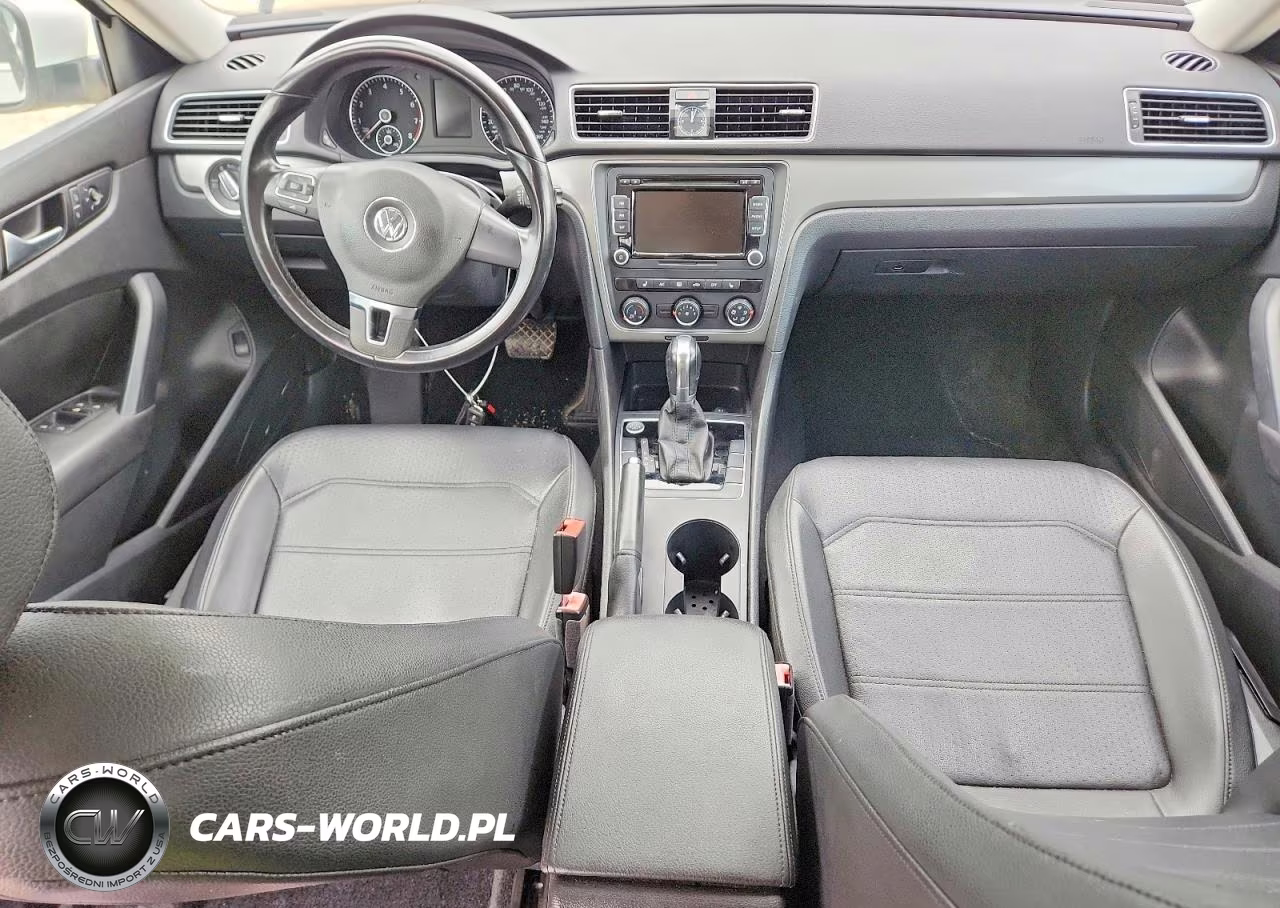 2015 Volkswagen Passat S VIN:1VWAS7A36FC089724 - 8
