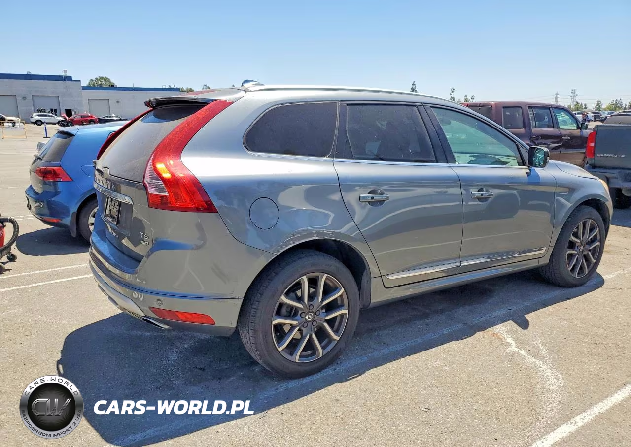 2017 Volvo Xc60 T6 Dynamic VIN:YV449MRR4H2222523 - 3