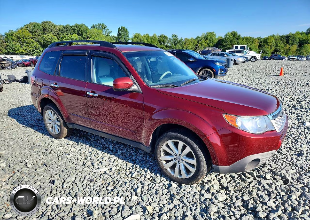 2012 Subaru Forester 2.5X Premium VIN:JF2SHBDC8CH446938 - 4