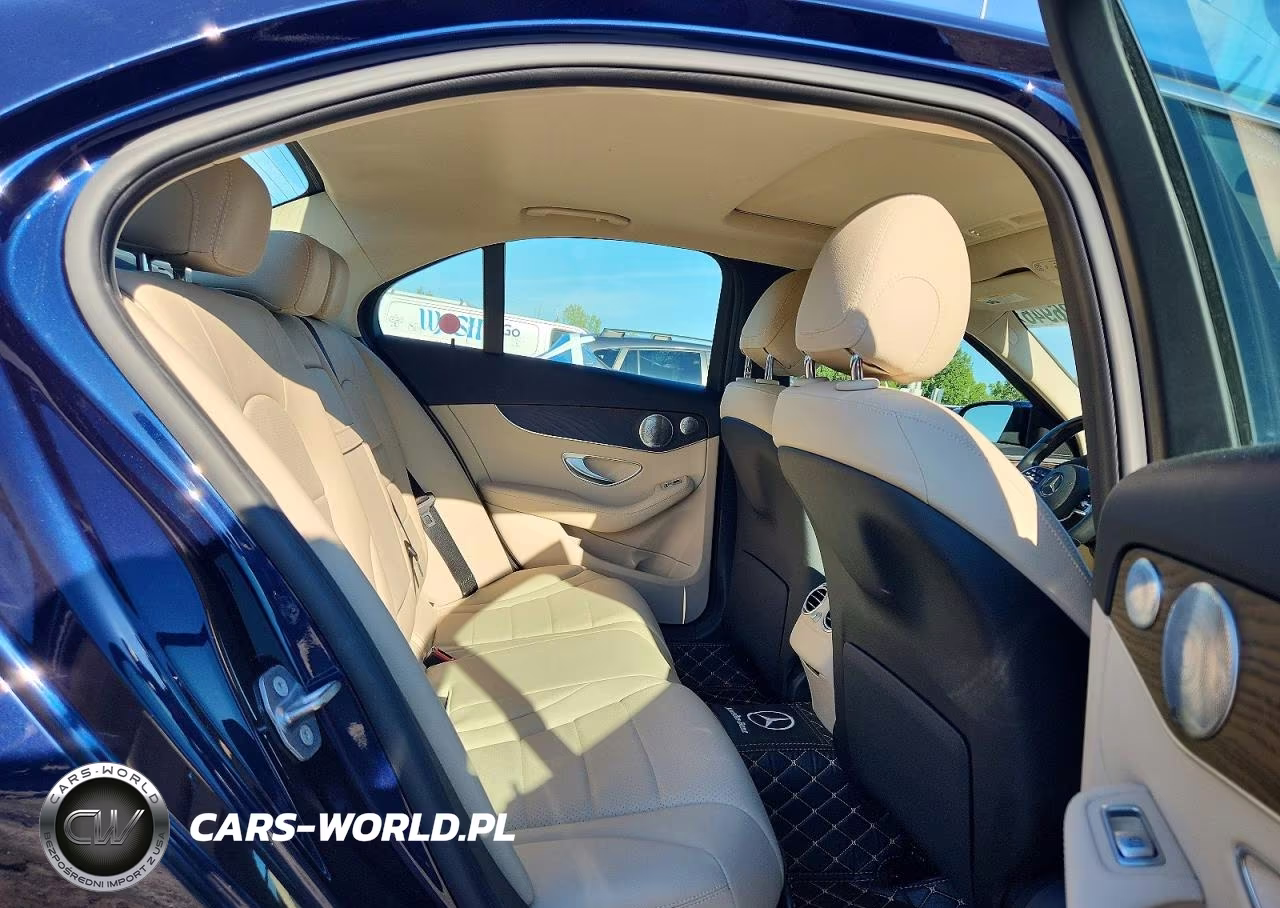 2019 Other C300 VIN:55SWF8EB6KU319374 - 10