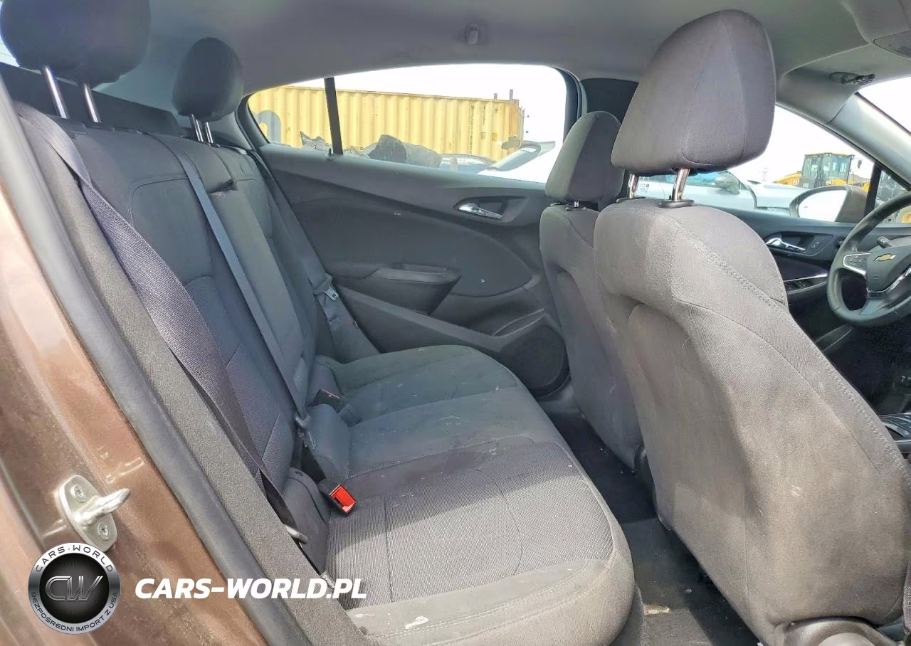 2019 Chevrolet Cruze VIN:3G1BH6SE4KS569810 - 10