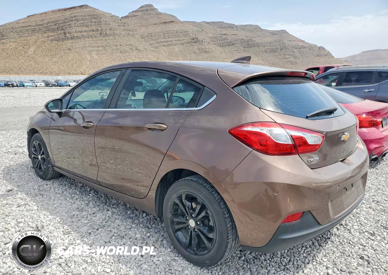 2019 Chevrolet Cruze VIN:3G1BH6SE4KS569810 - 2