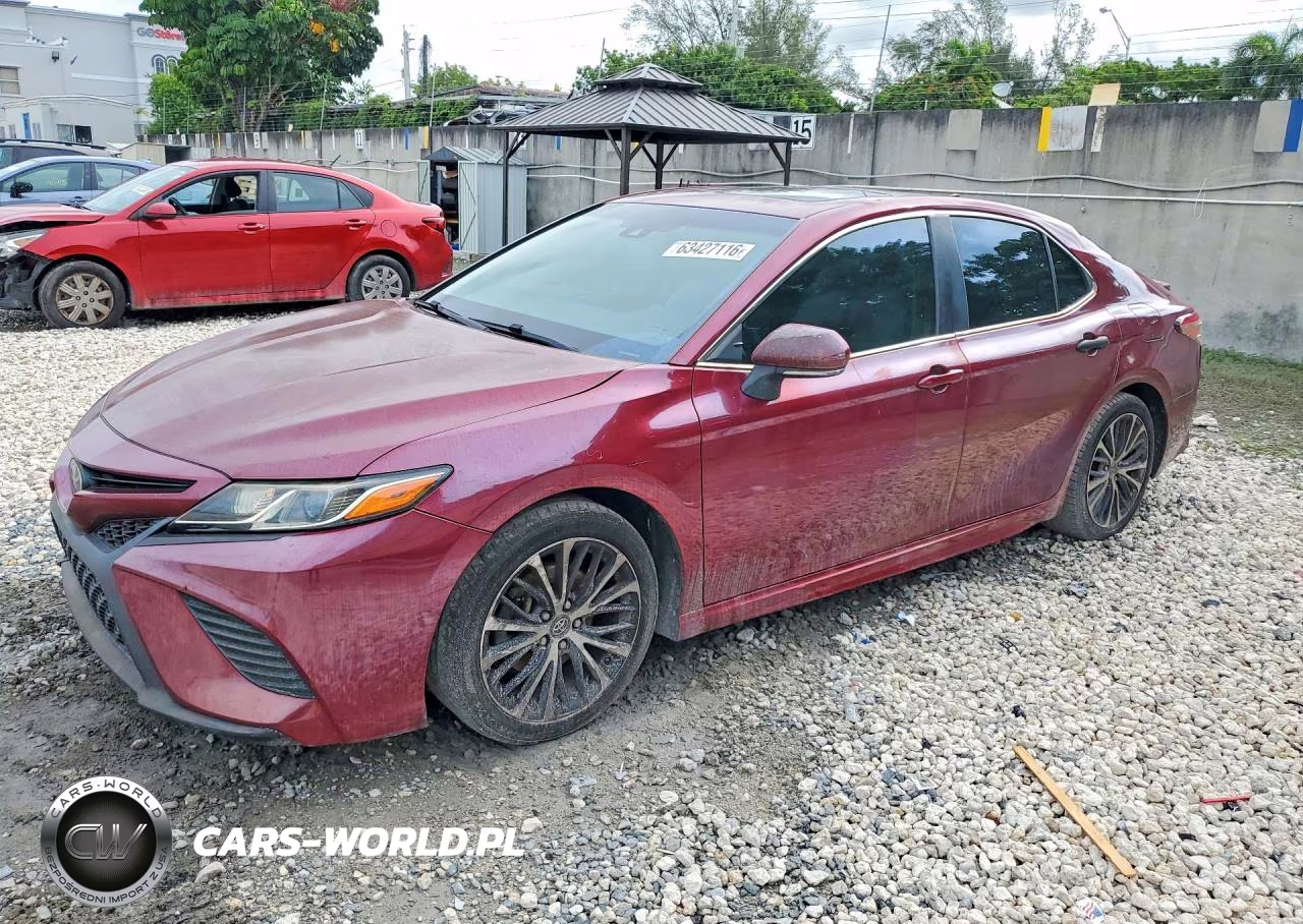 2018 Toyota Camry Se – zdjęcie 1 z 12
