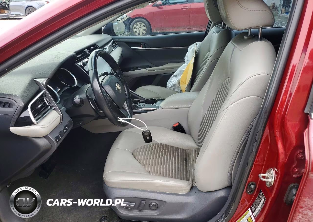 2018 Toyota Camry Se VIN:4T1B11HK9JU621499 - 7