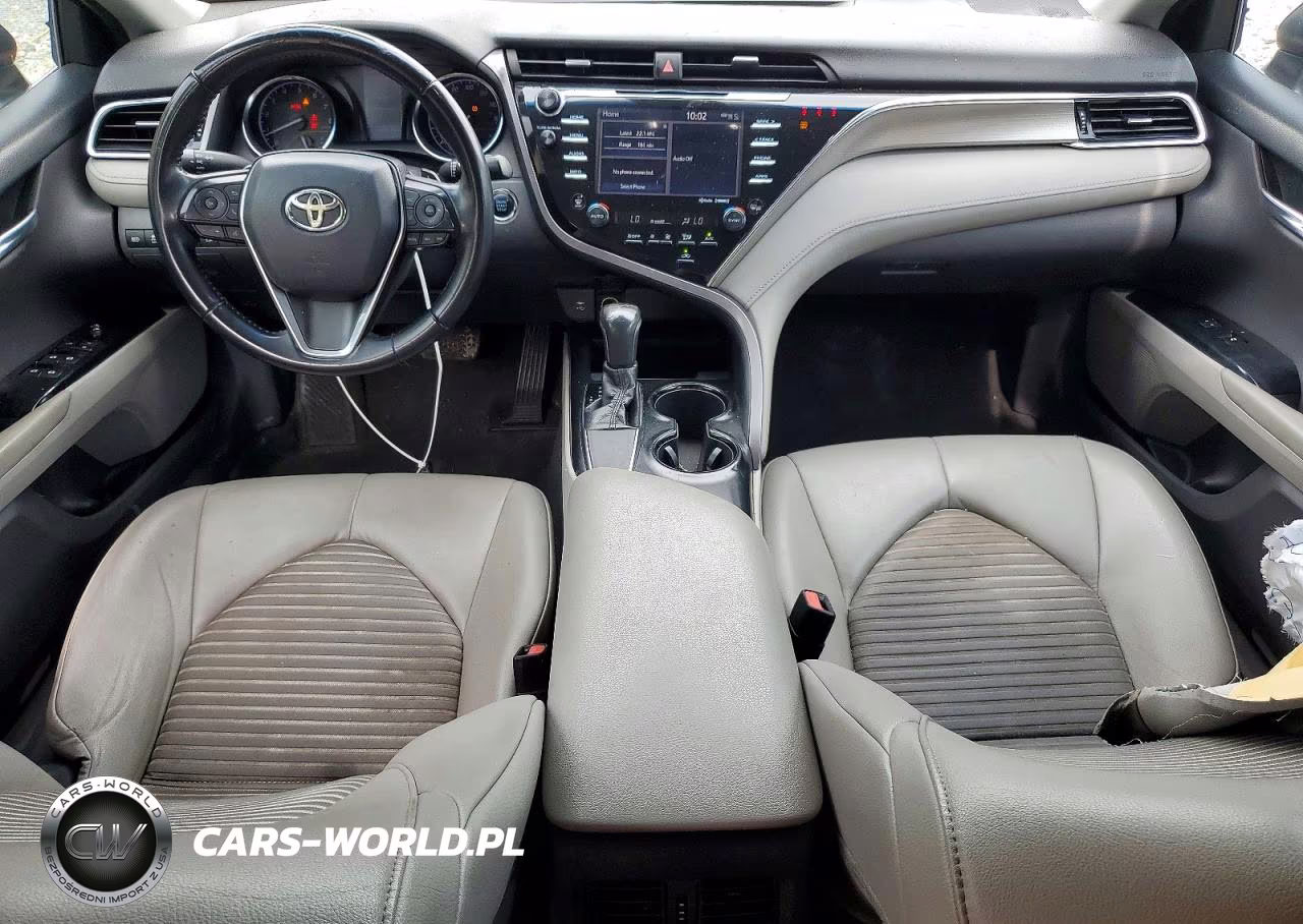 2018 Toyota Camry Se VIN:4T1B11HK9JU621499 - 8