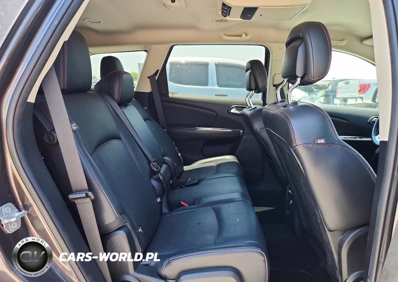2014 Dodge Journey R-T VIN:3C4PDCEG2ET237142 - 11