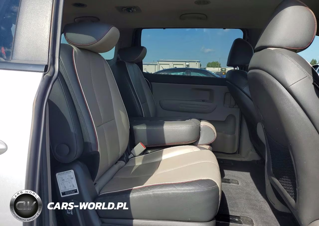 2018 Kia Sedona Lx VIN:KNDMB5C11J6372524 - 11