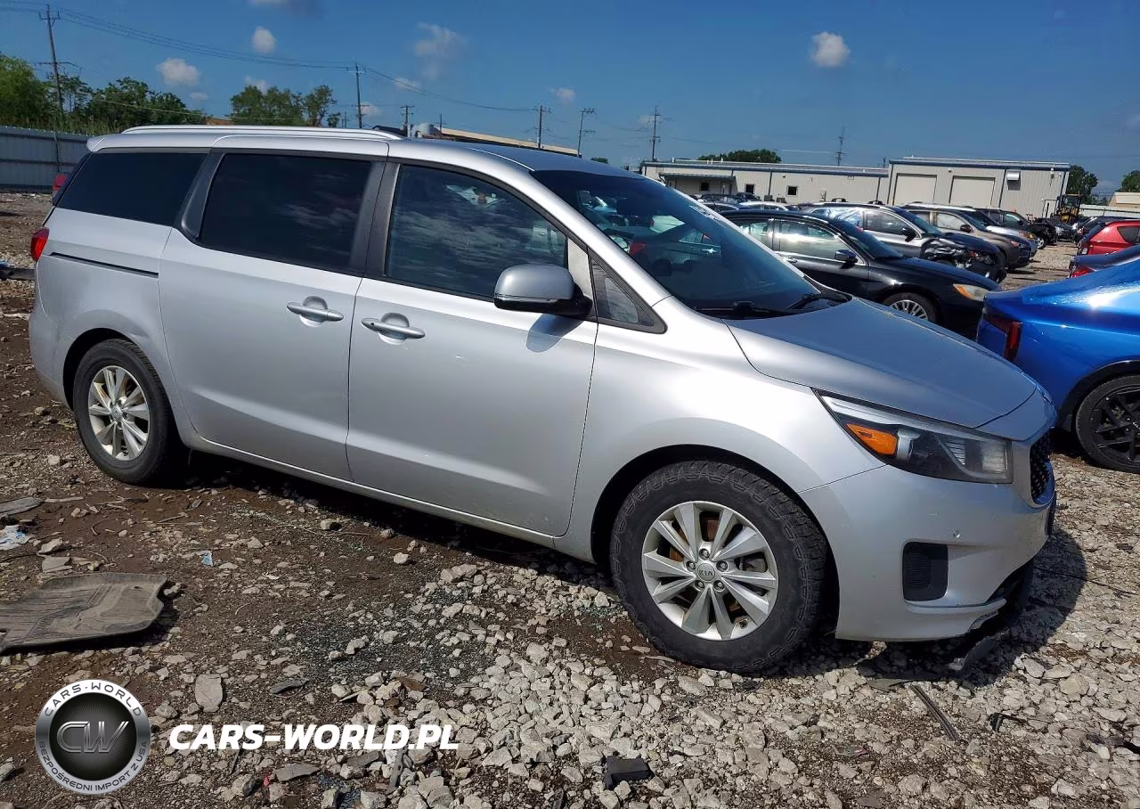 2018 Kia Sedona Lx VIN:KNDMB5C11J6372524 - 4