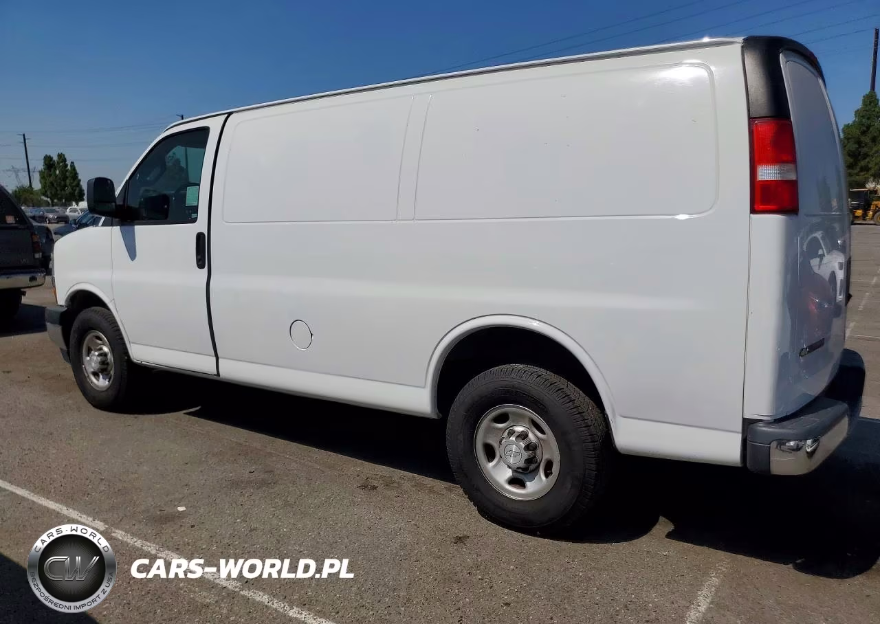 2018 Chevrolet Express 2500 Cargo Delivery Van VIN:1GCWGAFP4J1343597 - 2