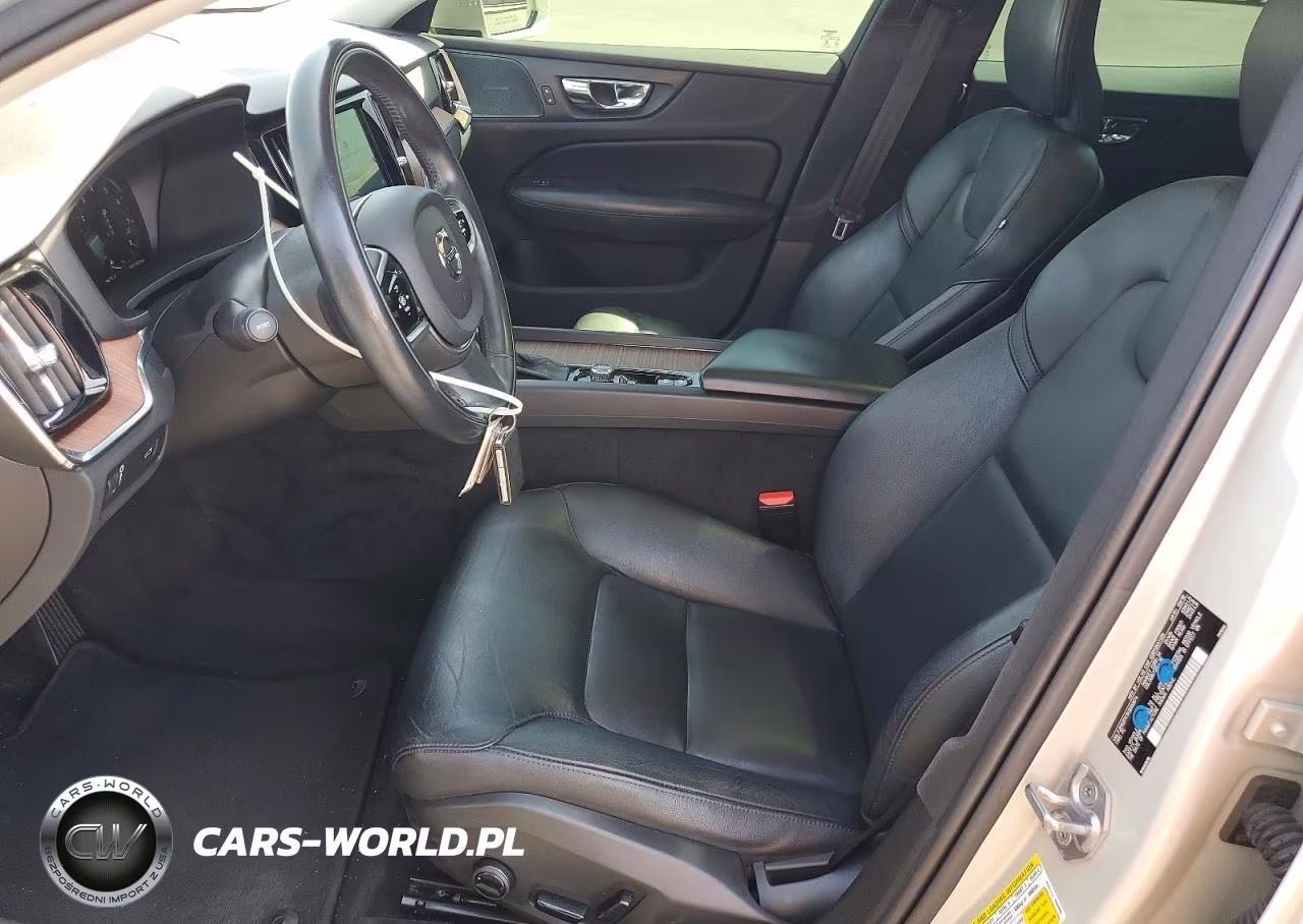 2019 Volvo S60 T5 Momentum VIN:7JR102FK1KG000674 - 7