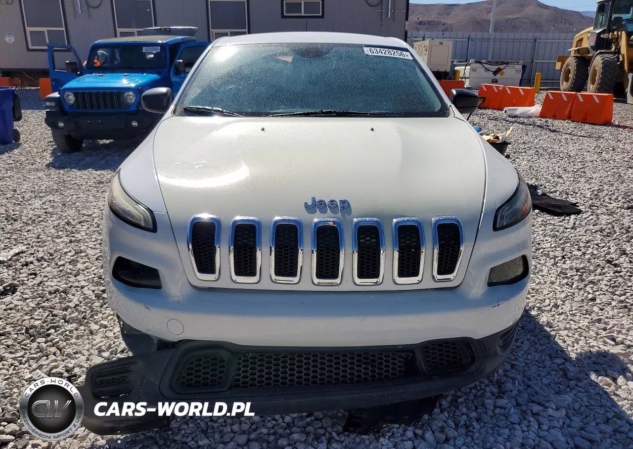 2014 Jeep Cherokee Sport VIN:1C4PJLAB1EW181403 - 5