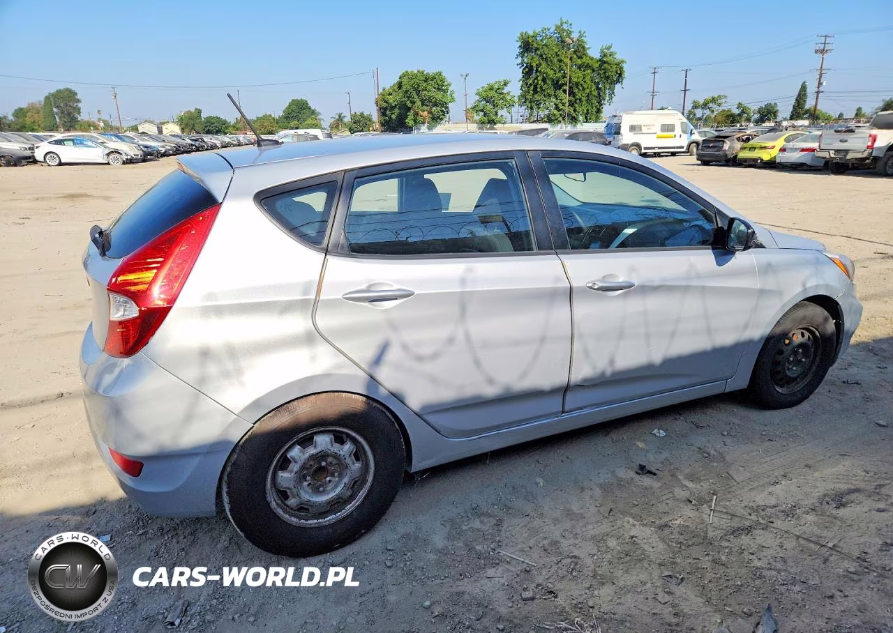 2017 Hyundai Accent Se VIN:KMHCT5AE8HU336023 - 3