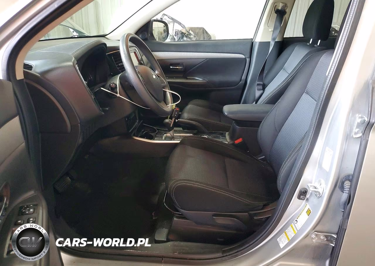 2018 Mitsubishi Outlander Se VIN:JA4AZ3A37JZ056559 - 7