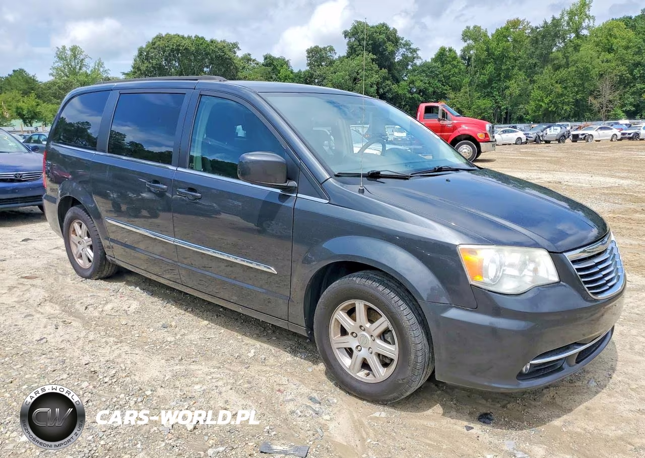 2012 Chrysler Town & Country Touring VIN:2C4RC1BG0CR135701 - 4