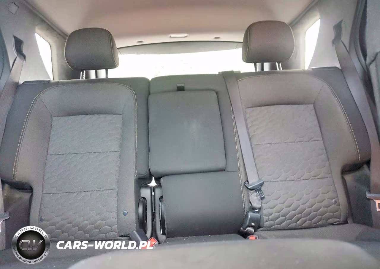 2021 Chevrolet Equinox Lt VIN:2GNAXKEV9M6106709 - 10
