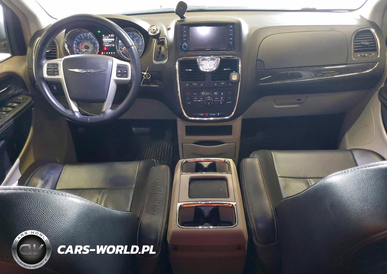 2015 Chrysler Town & Country Touring L VIN:2C4RC1CG1FR594979 - 8