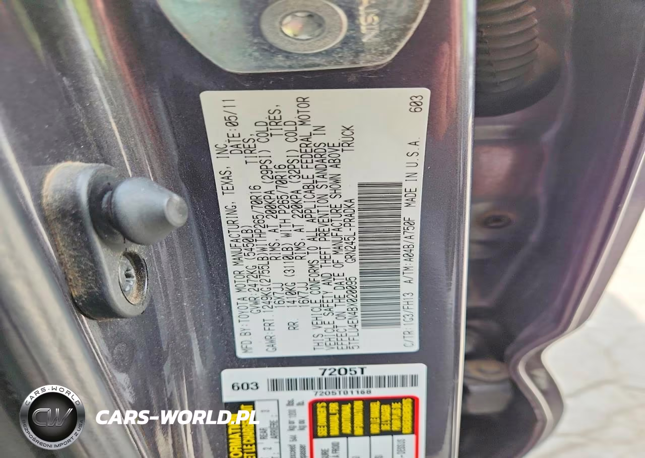 2011 Toyota Tacoma V6 VIN:5TFLU4EN4BX020095 - 12