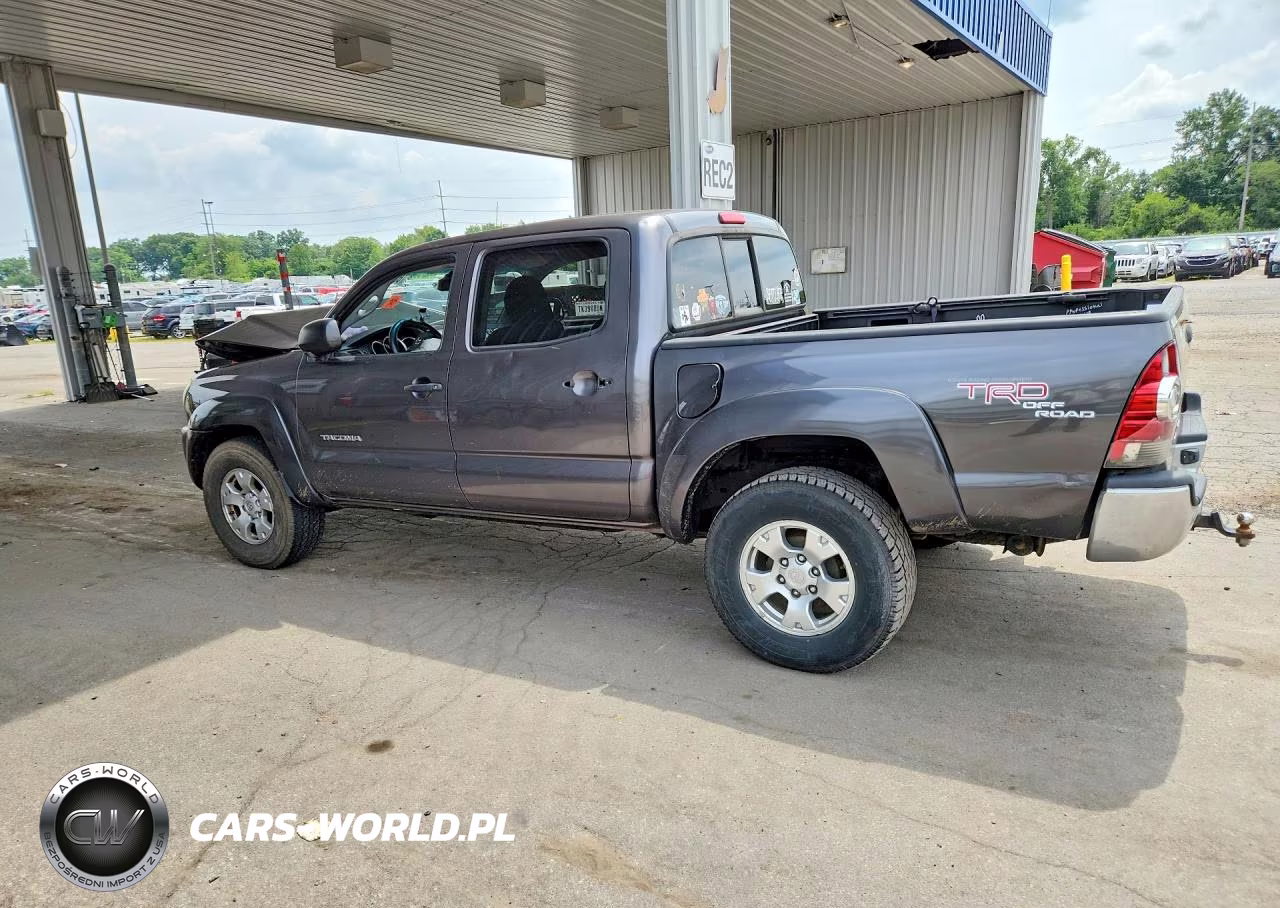 2011 Toyota Tacoma V6 VIN:5TFLU4EN4BX020095 - 2