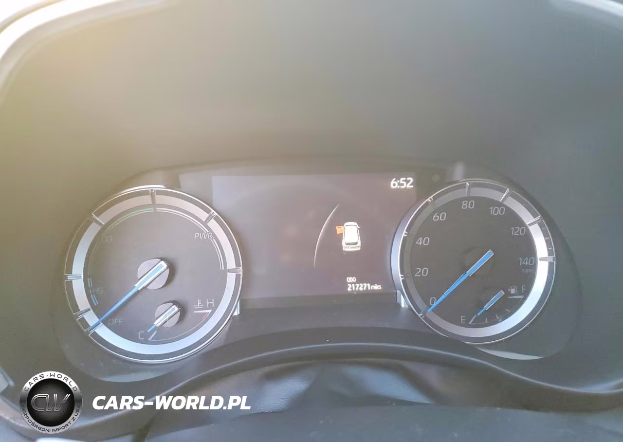 2022 Toyota Highlander Hybrid Bronze Edition VIN:5TDAARAH2NS514429 - 9