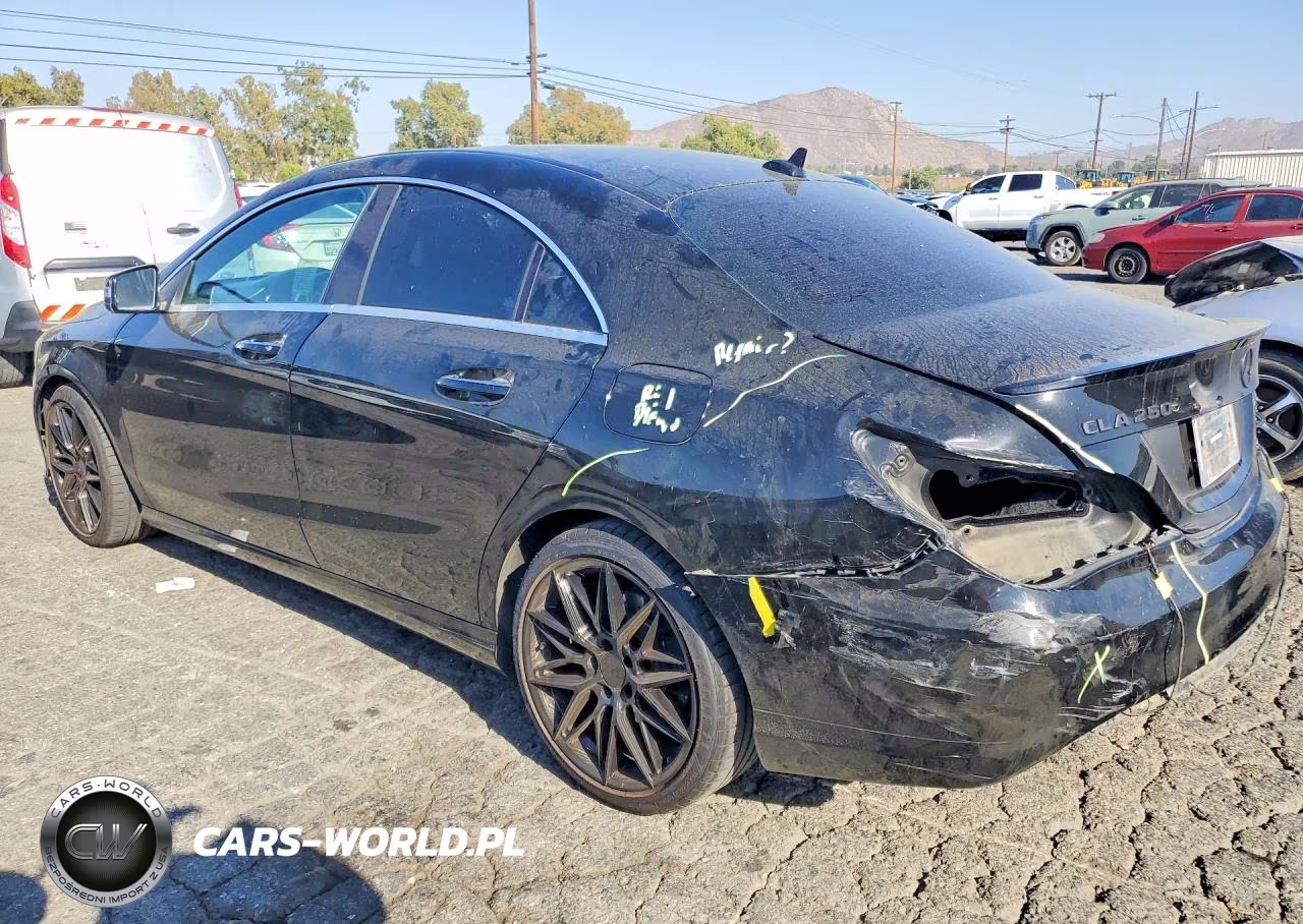 2018 Mercedes-Benz Cla 250 VIN:WDDSJ4EB1JN587486 - 2