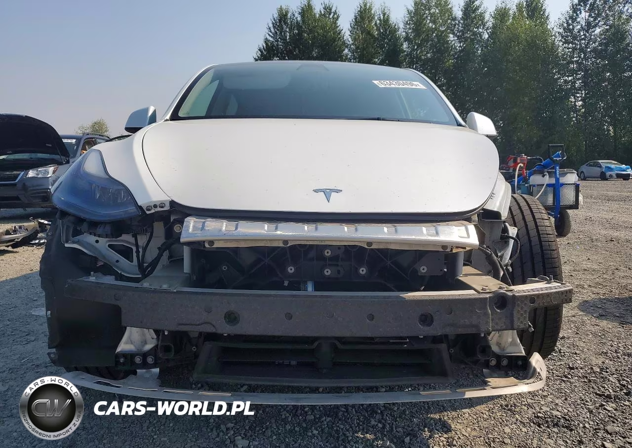 2023 Tesla Model Y VIN:7SAYGAEE5PF624075 - 5